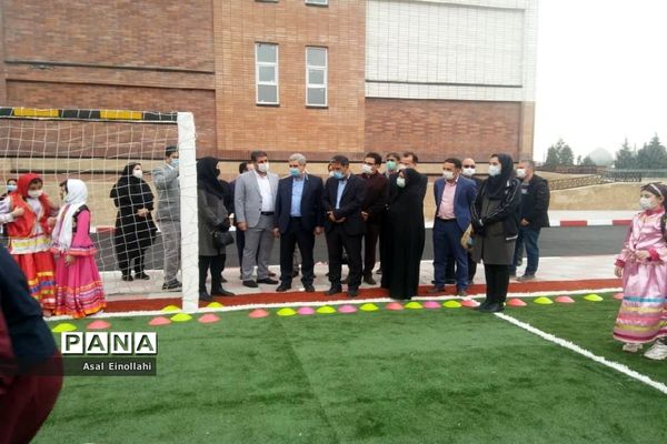 آیین افتتاح زمین چمن مدرسه  شهید محسن فخری زاده در شهریار