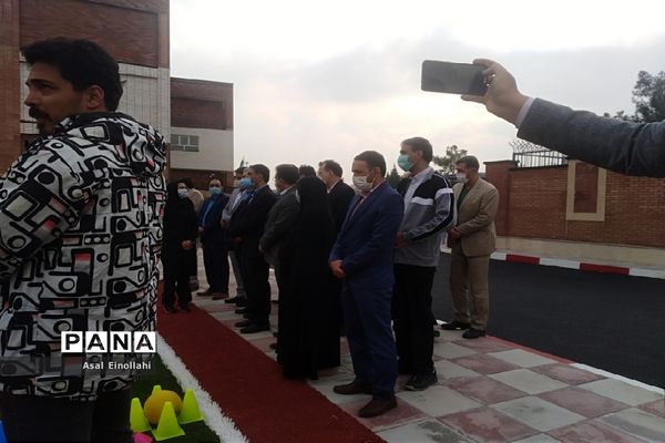 آیین افتتاح زمین چمن مدرسه  شهید محسن فخری زاده در شهریار