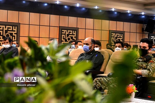 اختتامیه نمایشگاه مدافعان انقلاب اسلامی در بیرجند استان خراسان جنوبی