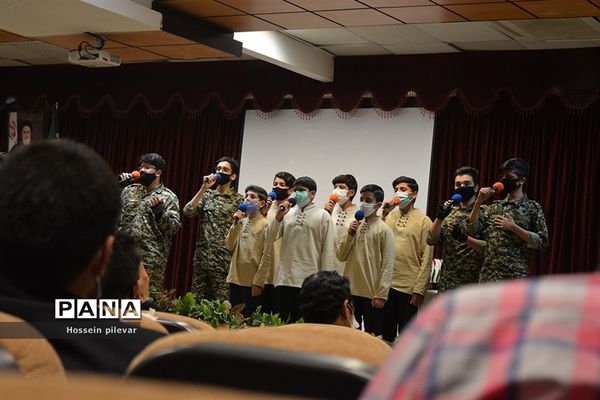 اختتامیه نمایشگاه مدافعان انقلاب اسلامی در بیرجند استان خراسان جنوبی