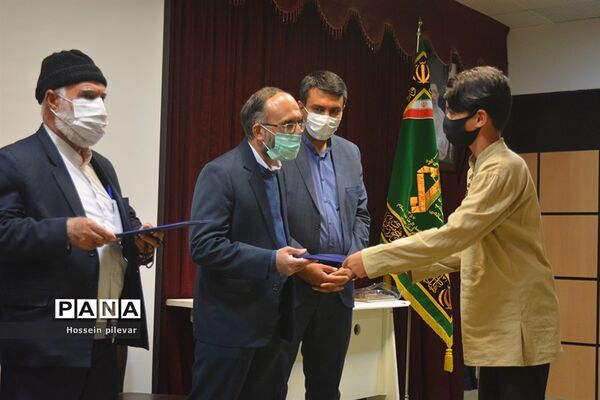اختتامیه نمایشگاه مدافعان انقلاب اسلامی در بیرجند استان خراسان جنوبی