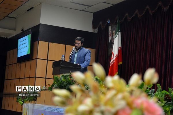 اختتامیه نمایشگاه مدافعان انقلاب اسلامی در بیرجند استان خراسان جنوبی