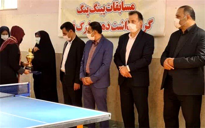 کسب  مقام سوم تیمی آموزش و پرورش ناحیه دو شهرری در مسابقات تنیس  روی میز بانوان