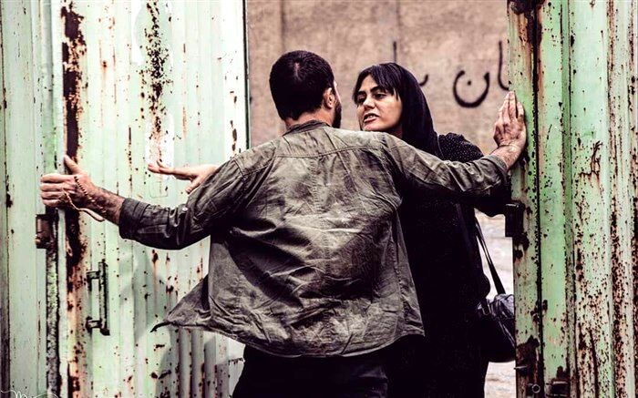 فیلم کوتاه انبار در بسته فیلم کوتاه به نمایش در می‌آید