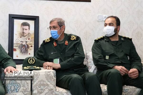 دیدار جانشین فرمانده‌کل سپاه پاسداران با خانواده شهدا در شهرری