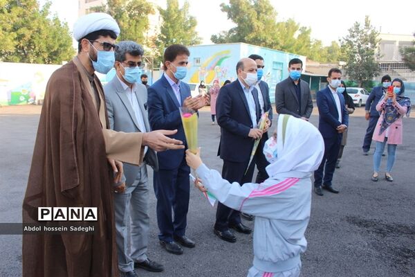 افتتاح کلاس درس تربیت بدنی در سازه مدرسه دبستان دخترانه شهید فولادی 1 بوشهر