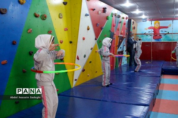 افتتاح کلاس درس تربیت بدنی در سازه مدرسه دبستان دخترانه شهید فولادی 1 بوشهر
