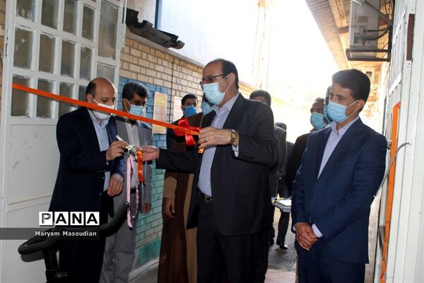 افتتاح سالن‌های بدنسازی، کانون حرکات اصلاحی و تندرستی در مجموعه ورزشی آزادگان  بوشهر