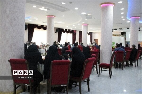 آیین رونمایی و انتشار مجموعه آثار تولید محتوای الکترونیکی آذربایجان شرقی