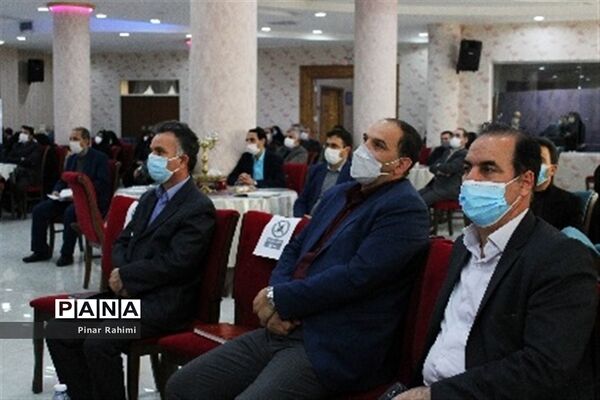 آیین رونمایی و انتشار مجموعه آثار تولید محتوای الکترونیکی آذربایجان شرقی