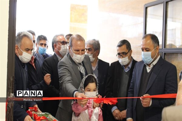 افتتاح مدارس باحضور وزیر آموزش و پرورش و معاون نوسازی و تجهیز مدارس کشوردر زنجان