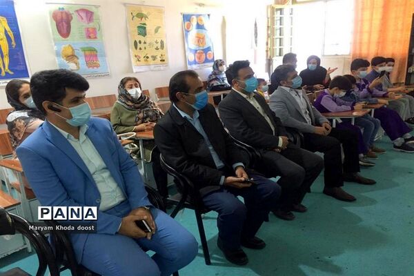 تقدیر از دانشمندان و پژوهشگران کوچک دبستان شهید کاوه بوشهر