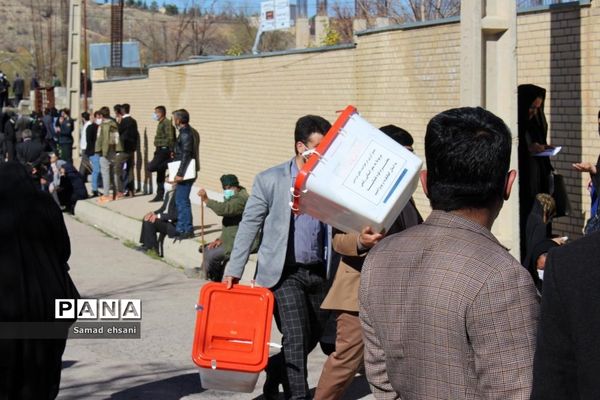 دادخواهی مردم استان کهگیلویه و بویراحمد نسبت به رفع مشکلات حقوقی و قضایی خود از  رئیس قوه قضاییه