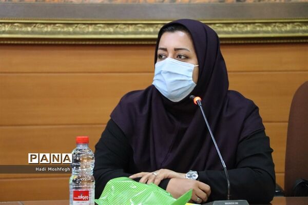 تجلیل از منتخبین استانی جشنواره الگوهای برتر تدریس درس تفکر و سبک زندگی و جشنواره تجارب برتر تربیتی در شیراز