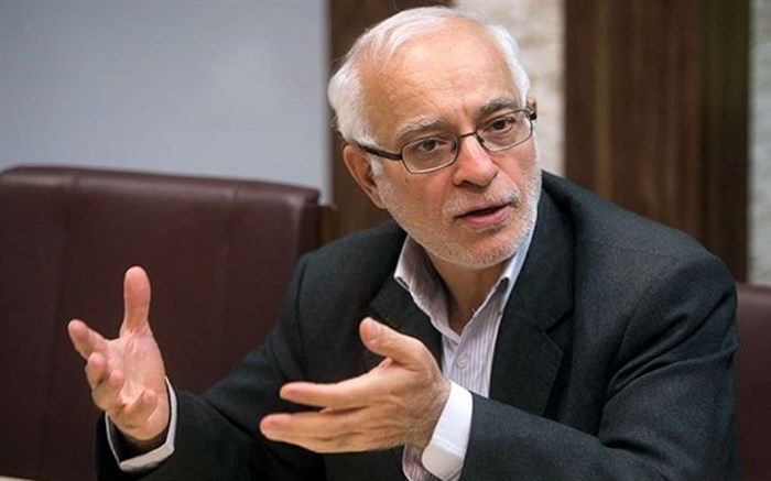 تلاش گروسی برای متقاعدسازی ایران