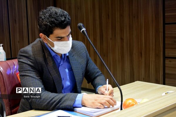 جلسه معاونان پرورشی مناطق 21 گانه شهرستان‌های تهران در شهریار