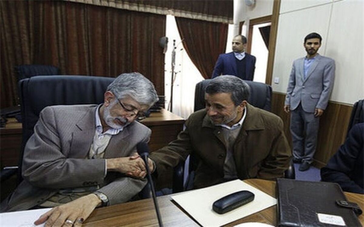 حداد عادل: دست‌بوسی فرح دروغ محض چندش‌آور است، هیچگاه او را ندیدم