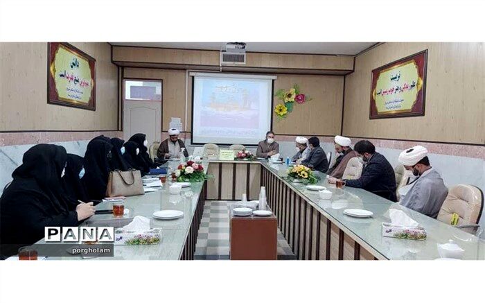 نشست هم اندیشی معاونین پرورشی مدارس سما خراسان شمالی در شیروان