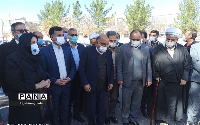 آیین کلنگ زنی چهار واحد آموزشی در بادرود