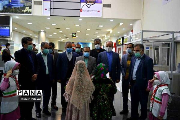 مراسم استقبال ازعلیرضا کاظمی معاون پرورشی فرهنگی وزارت آموزش و پرورش درفرودگاه بیرجند