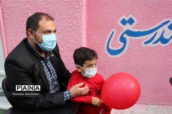 جشن خودکار در دبستان پیشتازان بوشهر