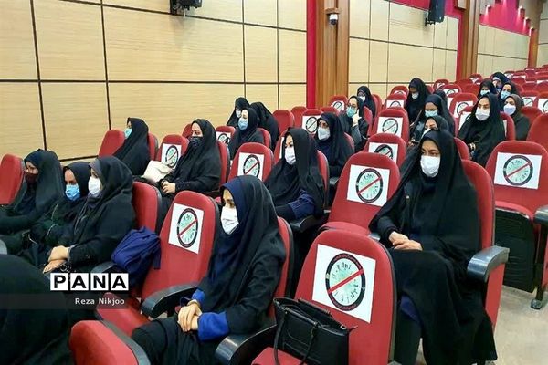 اختتامیه طرح‌های کارشناسی آموزش ابتدایی آموزش و پرورش ناحیه یک بهارستان