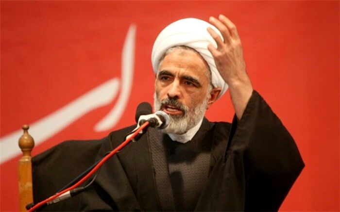 نباید دعواهای سیاسی و جناحی، منافع مردم را قربانی کند