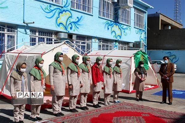 نمایشگاه دستاوردها و چکیده فعالیت‌های سازمان دانش‌آموزی استان کرمانشاه در سال 99