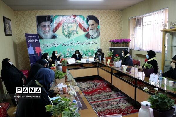 مرحله استانی مناظره ملی دانش‌آموزان دختر در مشهد
