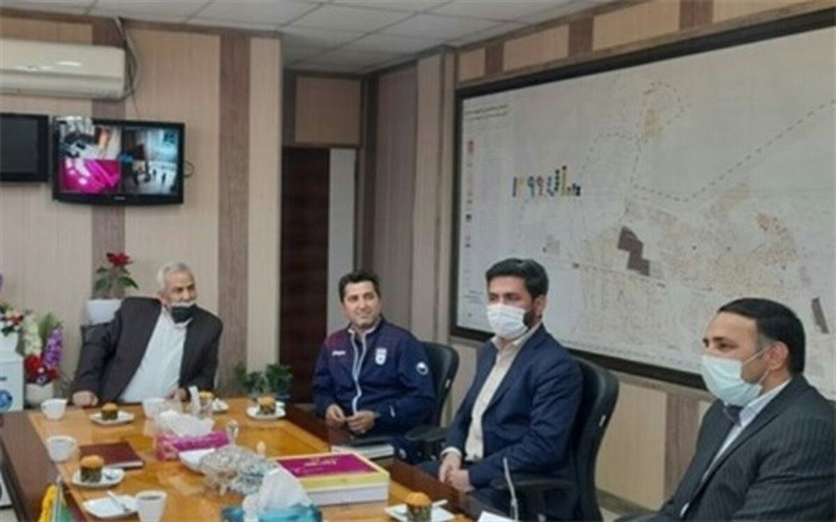 جلسه مدیر آموزش و پرورش شهرستان قرچک  و خیرمدرسه ساز