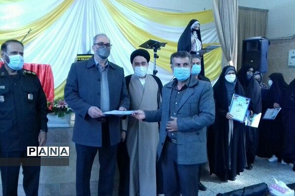 مراسم تقدیر از معاونان تربیتی منطقه خاورشهر به مناسبت هفته تربیت اسلامی