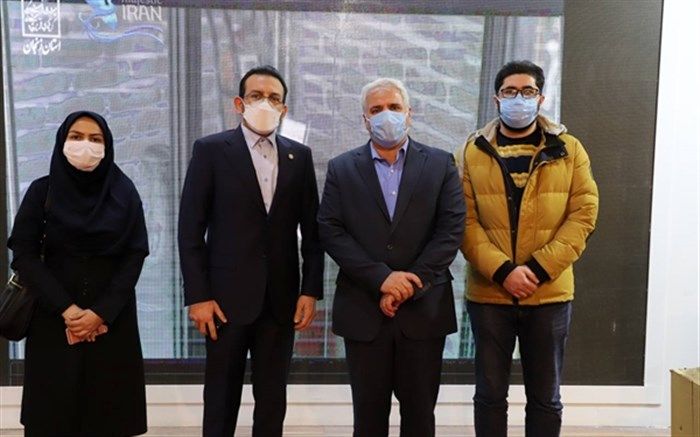 بازدید معاون میراث فرهنگی کشور از بخش نمایشگاهی استان زنجان در نمایشگاه تهران