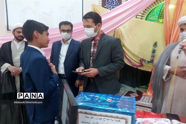 تقدیر ویژه از مقام ممتاز جشنواره نوغلامان حسینی در روستای رزق آباد کاشمر