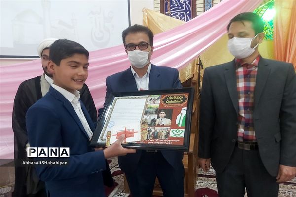 تقدیر ویژه از مقام ممتاز جشنواره نوغلامان حسینی در روستای رزق آباد کاشمر