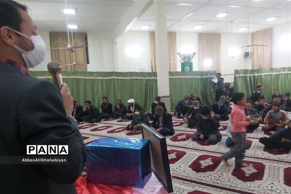 تقدیر ویژه از مقام ممتاز جشنواره نوغلامان حسینی در روستای رزق آباد کاشمر