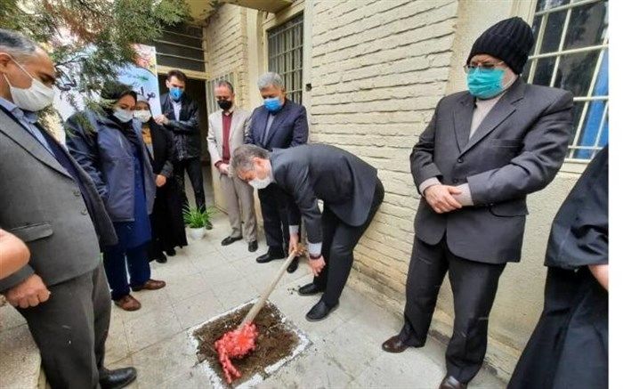 کلنگ‌زنی ساختمان توانبخشی مددکاری و حرفه‌آموزی معلولان دماوند