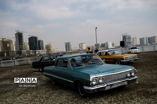 گردهمایی خودروهای کلاسیک