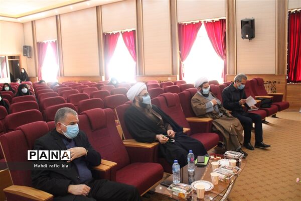 برگزاری مراسم گرامیداشت هفته امور تربیتی آموزش و پرورش ناحیه ۳ تبریز