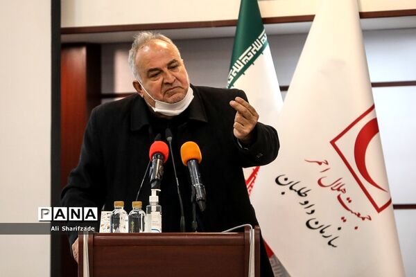 مراسم تقدیر از خیریه‌ها و تشکل‌های مردم نهاد همکار با جمعیت هلال احمر