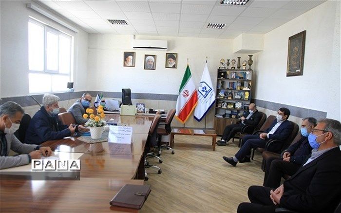 نشست مدیرکل آموزش و پرورش خراسان شمالی با همکاران حوزه معاونت پرورشی و فرهنگی اداره کل