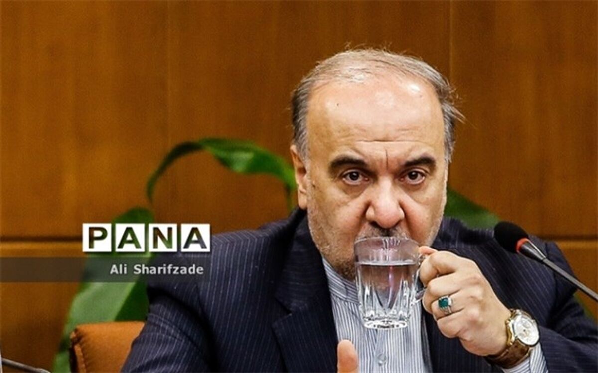 سلطانی‌فر:انتخابات فدراسیون فوتبال برگ زرینی در کارنامه مدیریت ورزش کشوربود