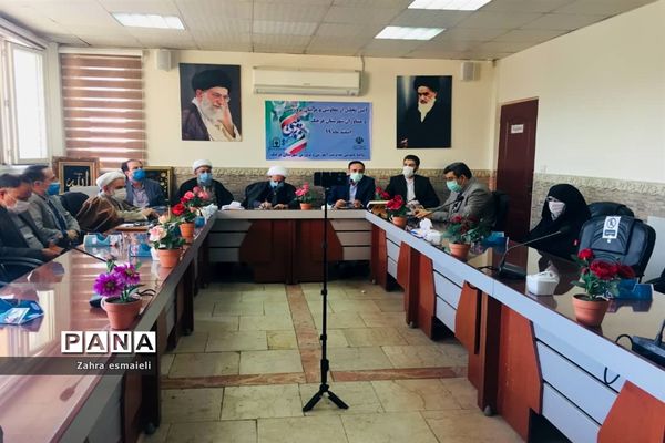 تقدیر از درخشندگان عرصه پرورشی و تربیتی شهرستان قرچک