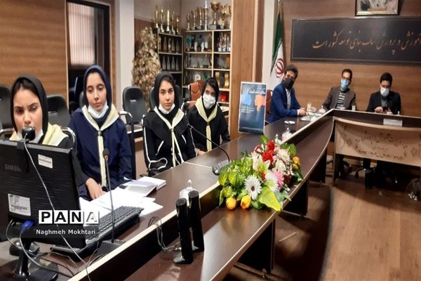 مرحله نیمه نهایی مسابقات مناظره دانش‌آموزی در شهرستان‌های تهران