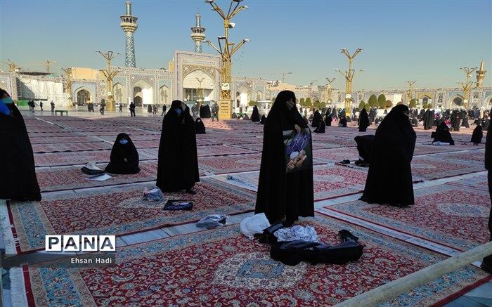 سالانه چند پاکستانی برای سفر زیارتی به ایران سفر می‌کنند؟