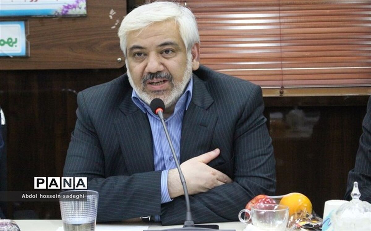 شناسایی معلمان فعال و تاثیر گذار در زیست‌بوم جدید