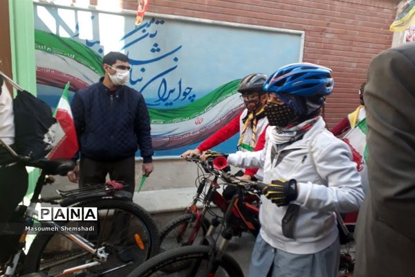 توسعه فرهنگ دوچرخه سواری توسط پیشتازان منطقه 12 تهران