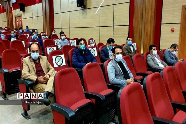 بزرگداشت هفته امور تربیتی در ناحیه یک بهارستان