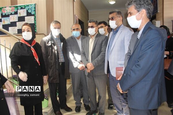نواختن زنگ جشن نیکوکاری  در استان اصفهان