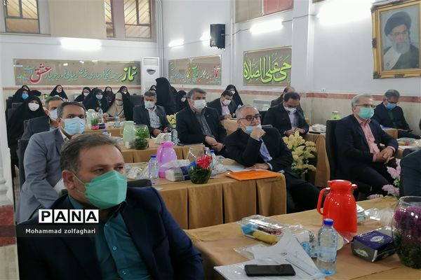 کارگاه استاندارد سازی و سبک منسجم مدارس شاهد