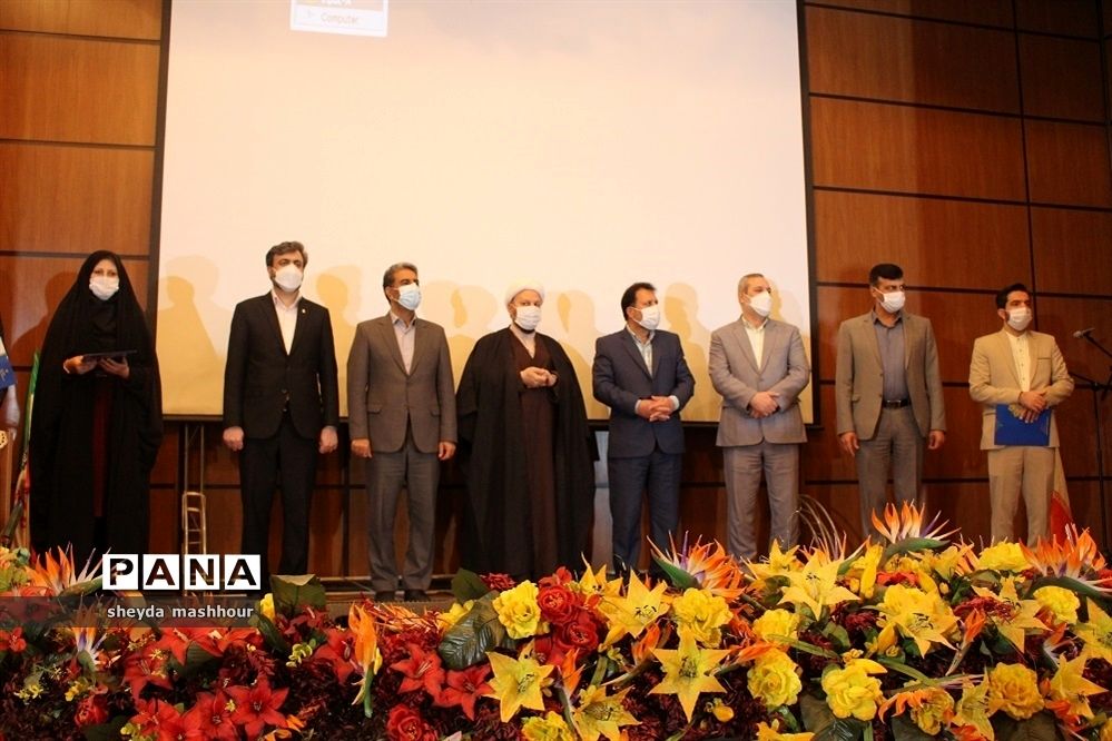 همایش استانی تجلیل از فعالان عرصه تربیت